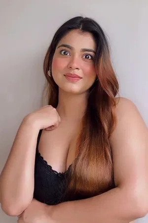 Fulfill your desire with Shivanvya with an amicable sexual experience