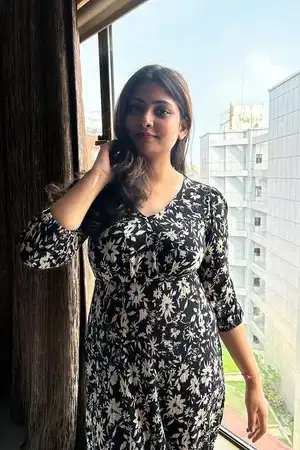 Dont  return your hometown from Goa without sending time with me    