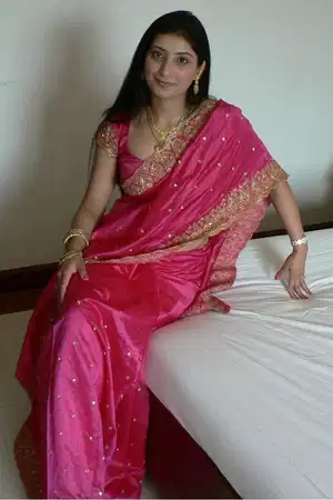 Providing young but satisfying service in Kamla nagar