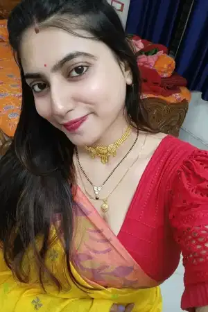 Stunning beauty with only cash on hand services