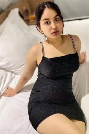 High profile Mumbai cultured call girl from Mumbai.