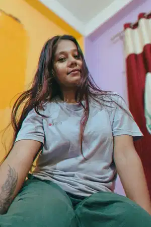 Real meetings and video calls available 24 hours with Manali call girl.