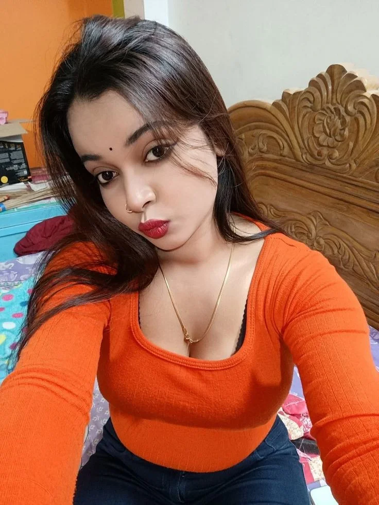 Let's totally enjoy this between four walls with independent call girl in Gorakhpur.