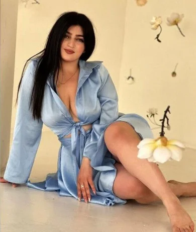 When I say goodbye you will feel a happier and relaxed man with me a newly married call girl