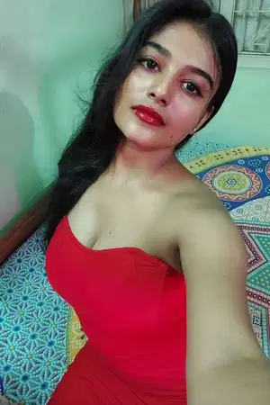 My high-profile call girl in Bangalore companionship is elite, I'm always your best choice.