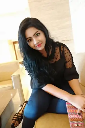 I am a Party call girl in Guwahati, I promise you, that I will take you to the edge of heaven