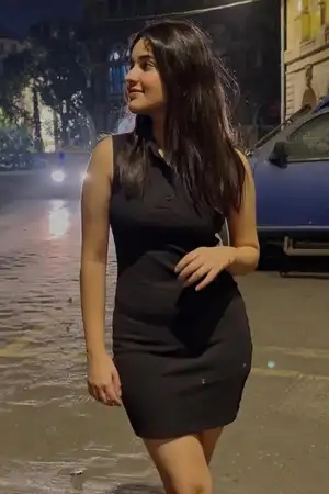 Young call girl in Jamshedpur, I will please all desires, I like to see you enjoy so much.