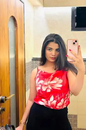 I'm very naughty Party call girl in Jodhpur, I love being slutty.