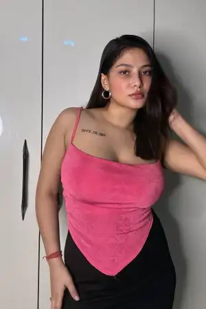 I'm a VIP call girl here to fulfill your desire for intense sex