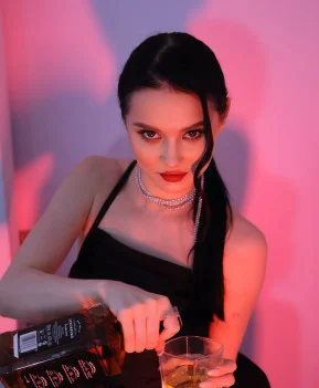 Let's escape the mundane and enjoy a truly special moment with a Russian call girl in Ranchi.