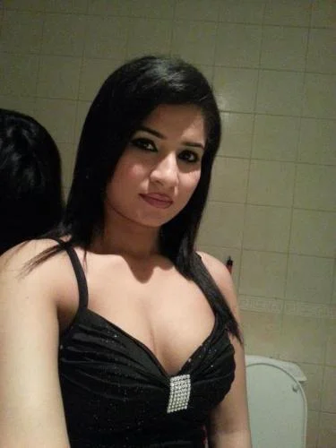 Cash Payment Genuine Desi Call Girl With Free Hotel Room in Vadodara
