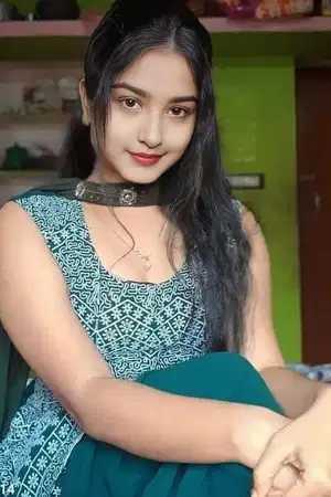 A hot young call girl in Nagpur for all the pleasure in bed