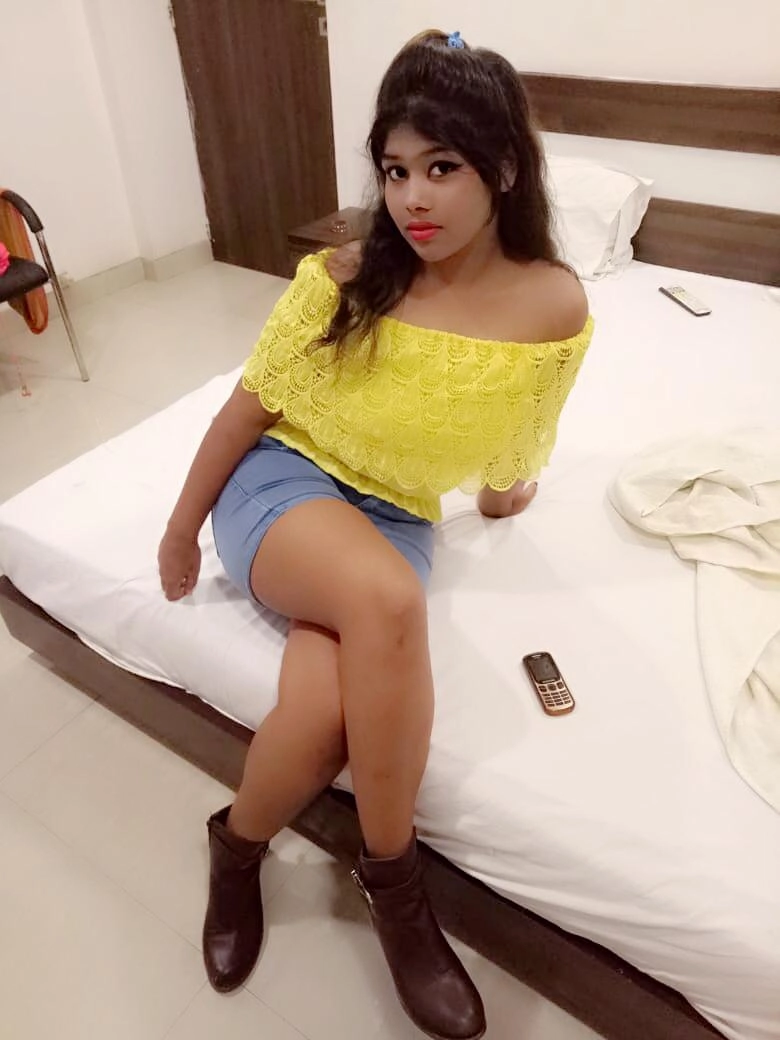 A high profile young dating escort girl here for you, book anytime anywhere in Bharatpur