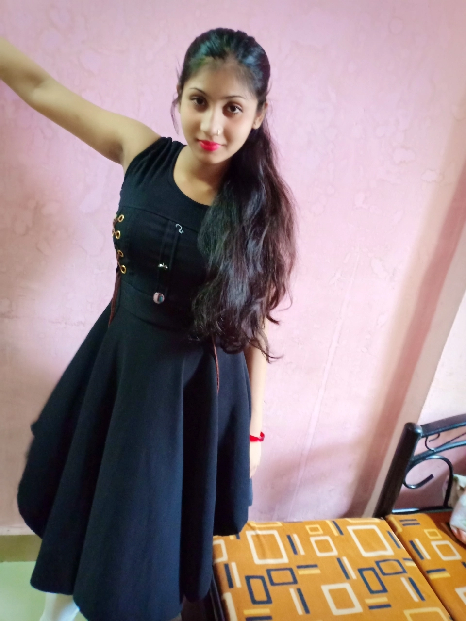 I am a good-natured, hot, charming college call girl in Satna